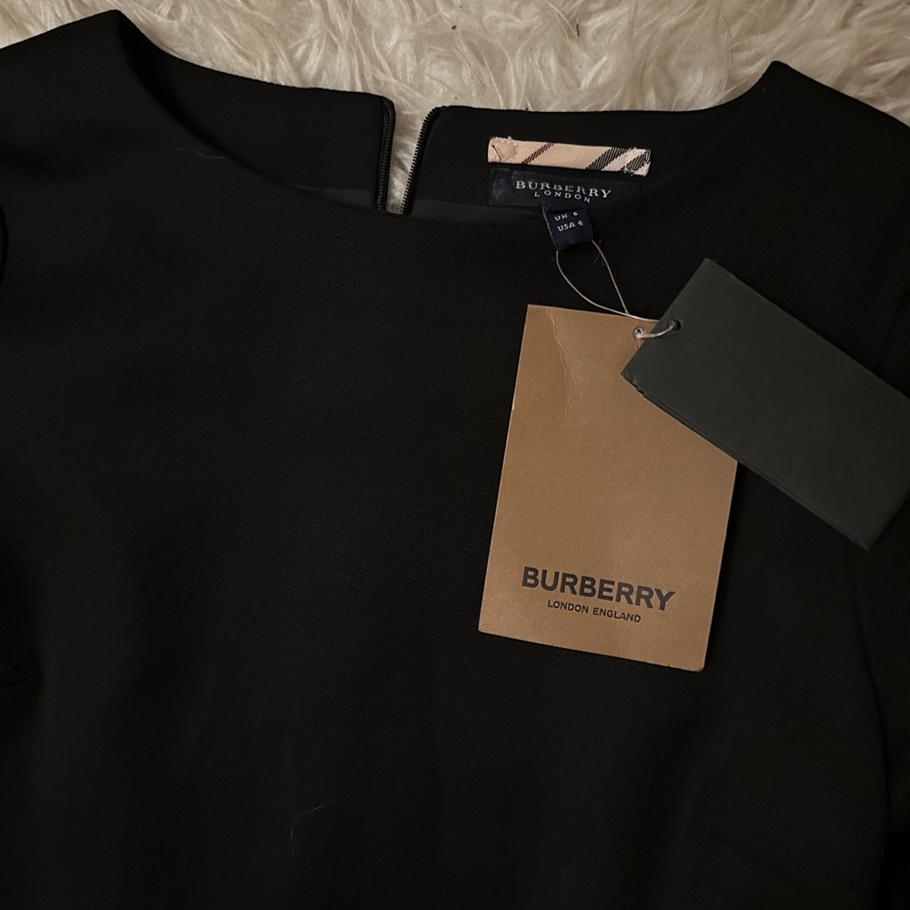 Beautiful Burberry cotton black dress